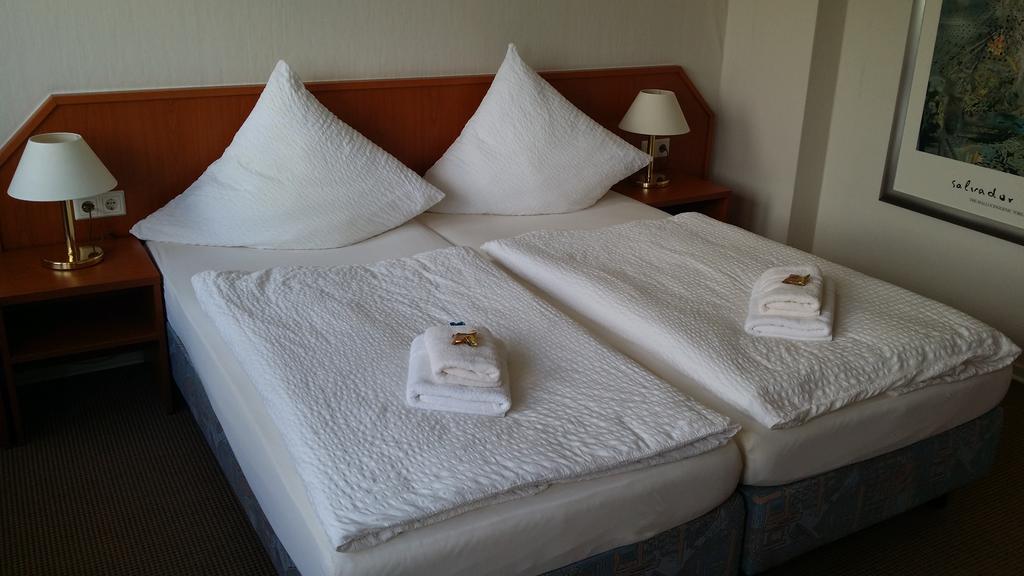 Hotel Garni Kaiserpfalz Goslar Zewnętrze zdjęcie